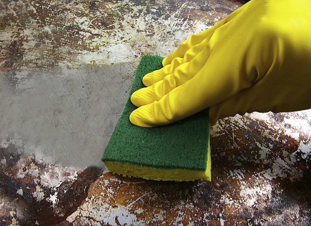 commercial chemicals to clean grease
