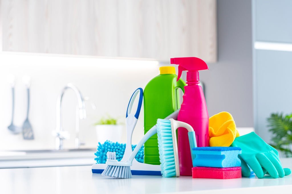 commercial kitchen cleaning chemicals
