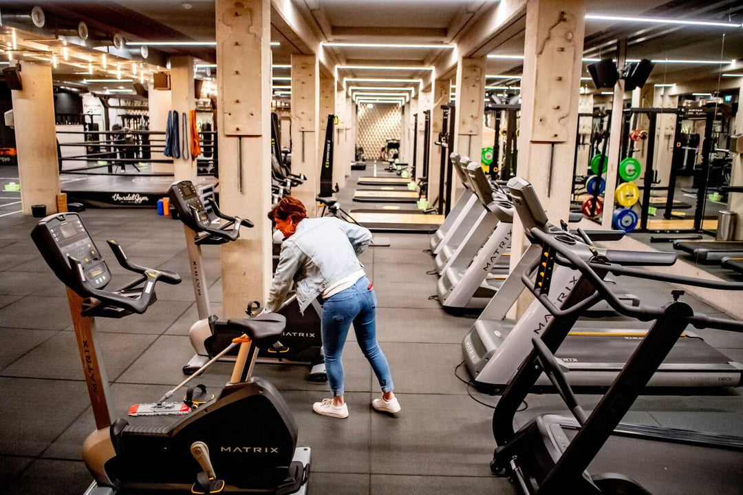 gym floor cleaning solution 