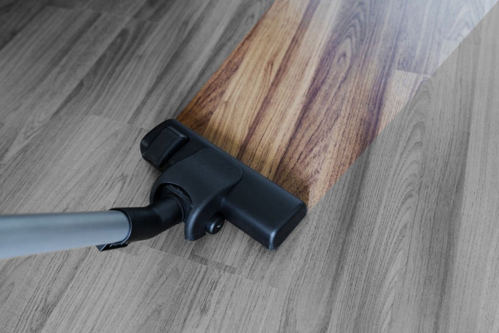 how to clean hardwood floors without streaks