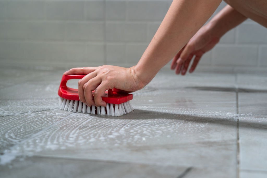 how to clean porcelain tile grout