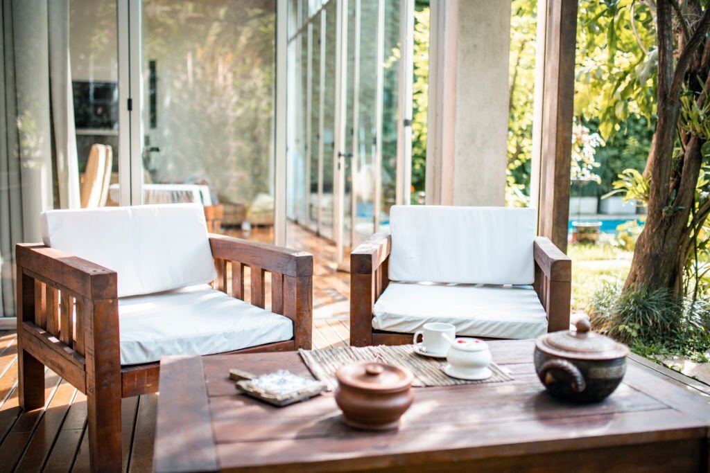 how to clean teak furniture