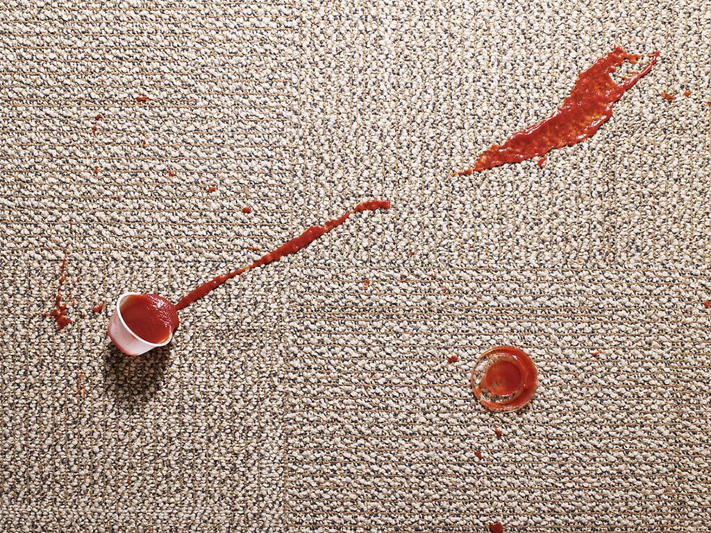 how to get bbq sauce out of carpet