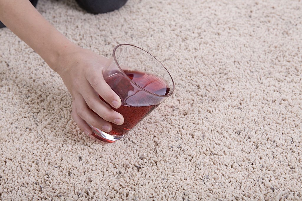 how to get grape juice out of carpet