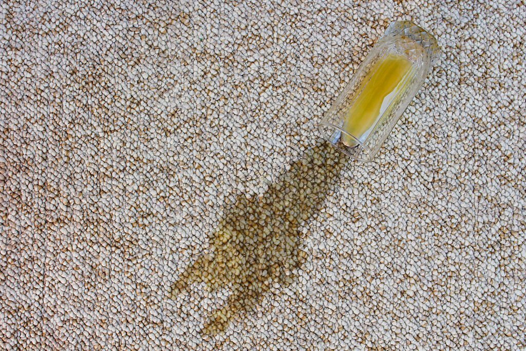 how to get juice out of carpet