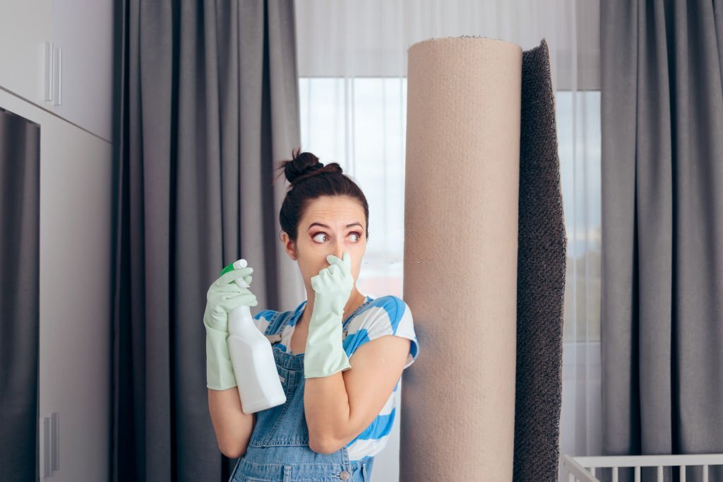 how to get smell out of carpet