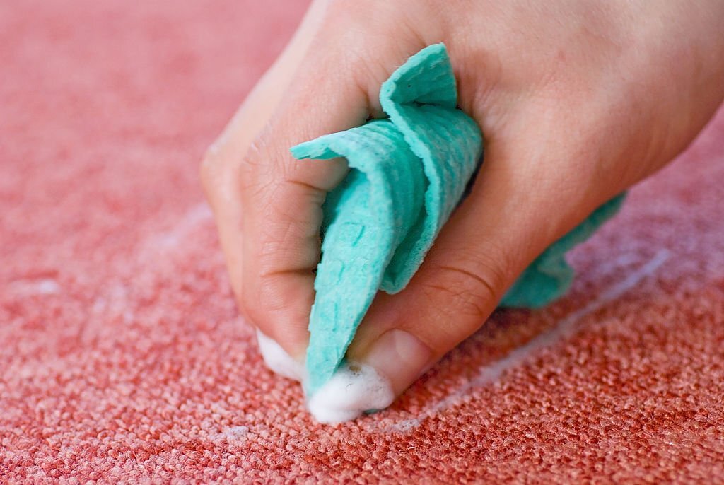 how to get syrup out of carpet