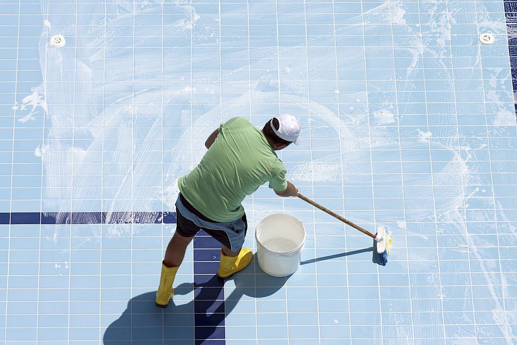 swimming pool tile cleaning chemicals