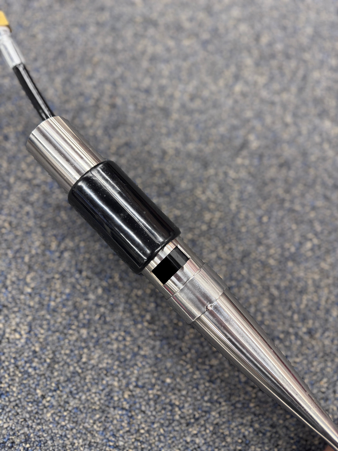 18" Crevice Tool, Internal Spray